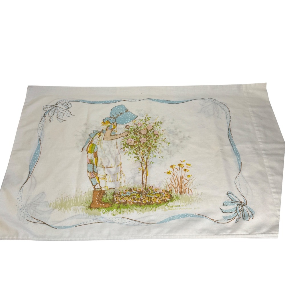 Vintage 1976 Holly Hobbie JCPenney Standard Pillowcase Double Sided Sunbonnet